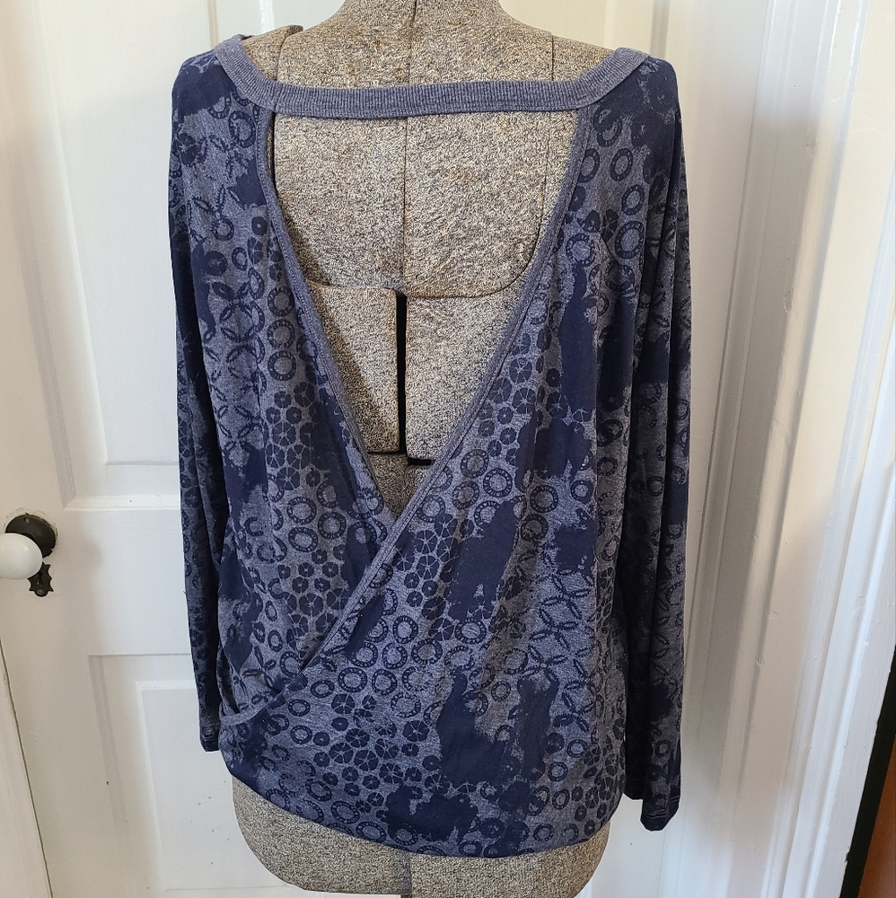 Open Back Sheer Top - Picture 2 of 7